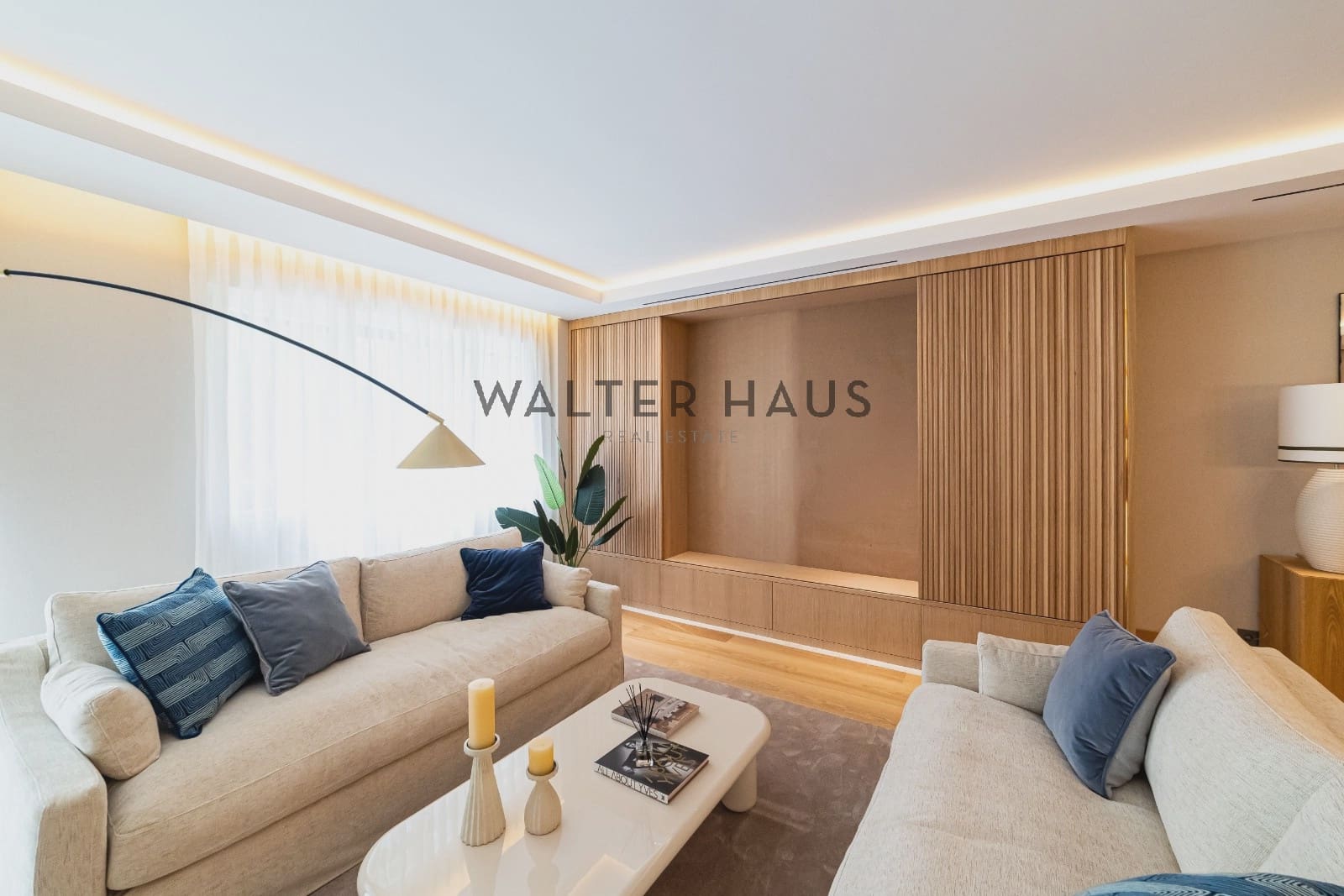 4 slaapkamer Flat te koop in Madrid stad - € 3.700.000 (Ref: 9469933)