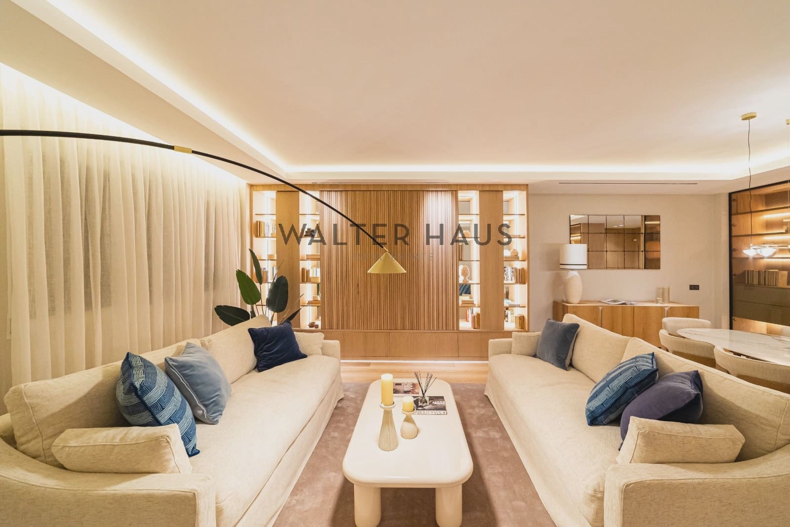 4 slaapkamer Flat te koop in Madrid stad - € 3.700.000 (Ref: 9469933)