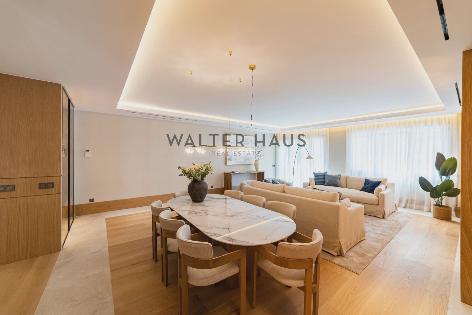 4 slaapkamer Flat te koop in Madrid stad - € 3.700.000 (Ref: 9469933)