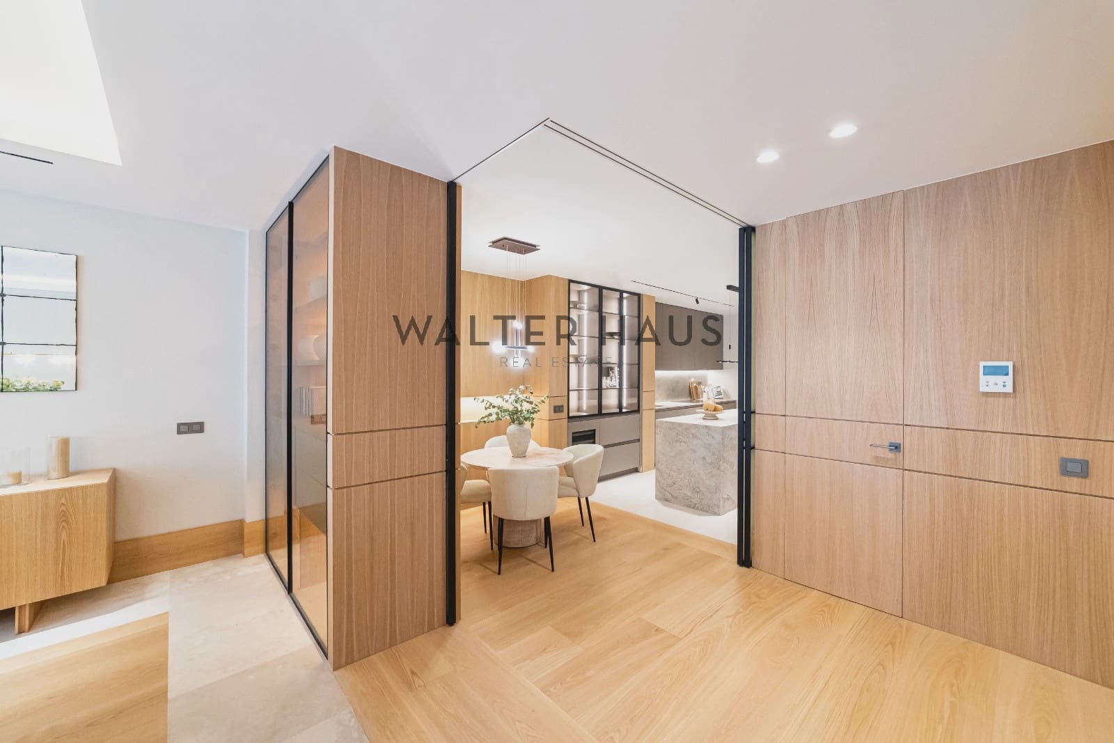 4 slaapkamer Flat te koop in Madrid stad - € 3.700.000 (Ref: 9469933)