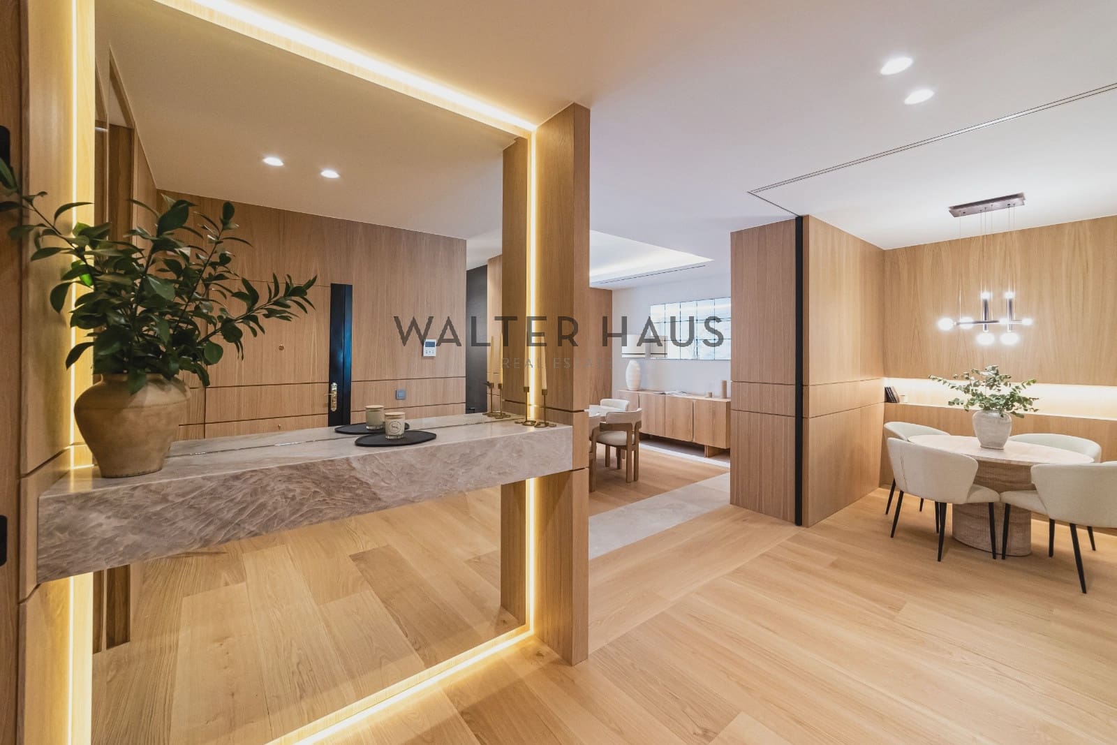 4 slaapkamer Flat te koop in Madrid stad - € 3.700.000 (Ref: 9469933)