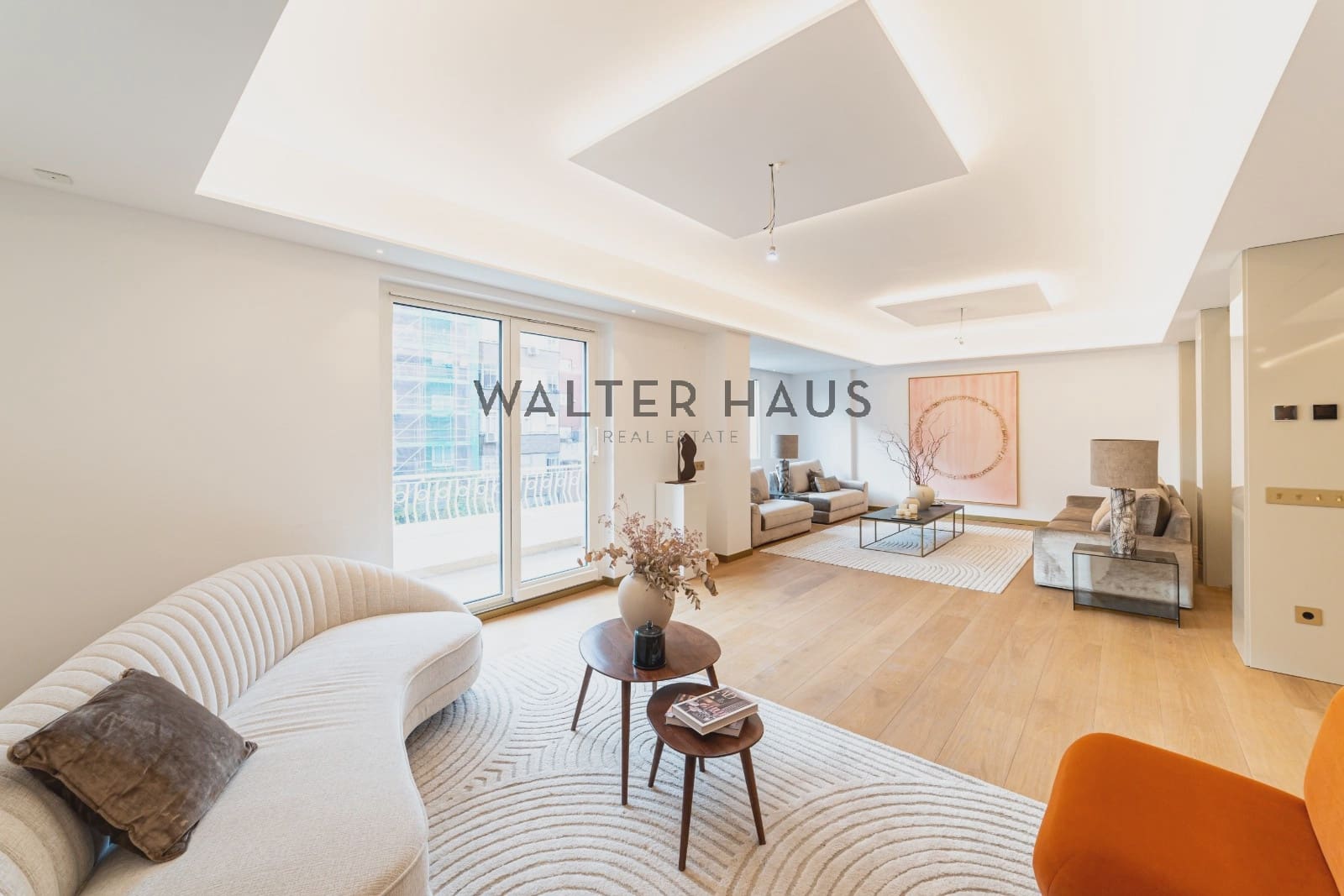 5 bedroom Flat for sale in Madrid city - € 3,600,000 (Ref: 9470038)