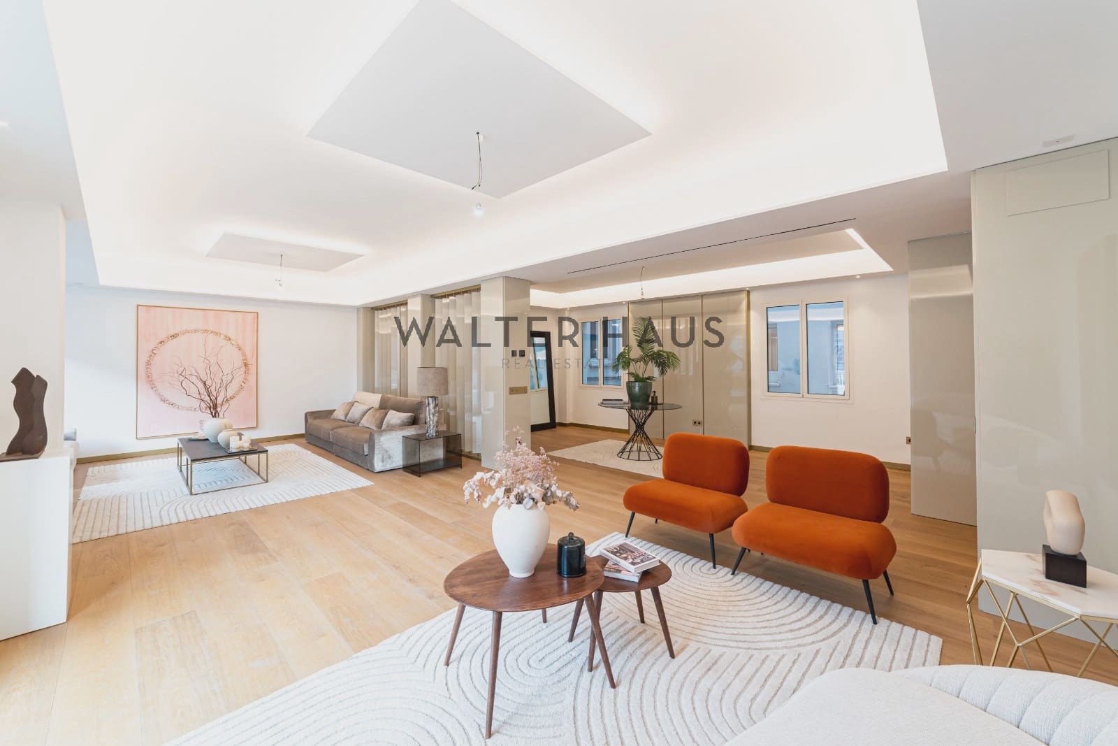 5 bedroom Flat for sale in Madrid city - € 3,600,000 (Ref: 9470038)