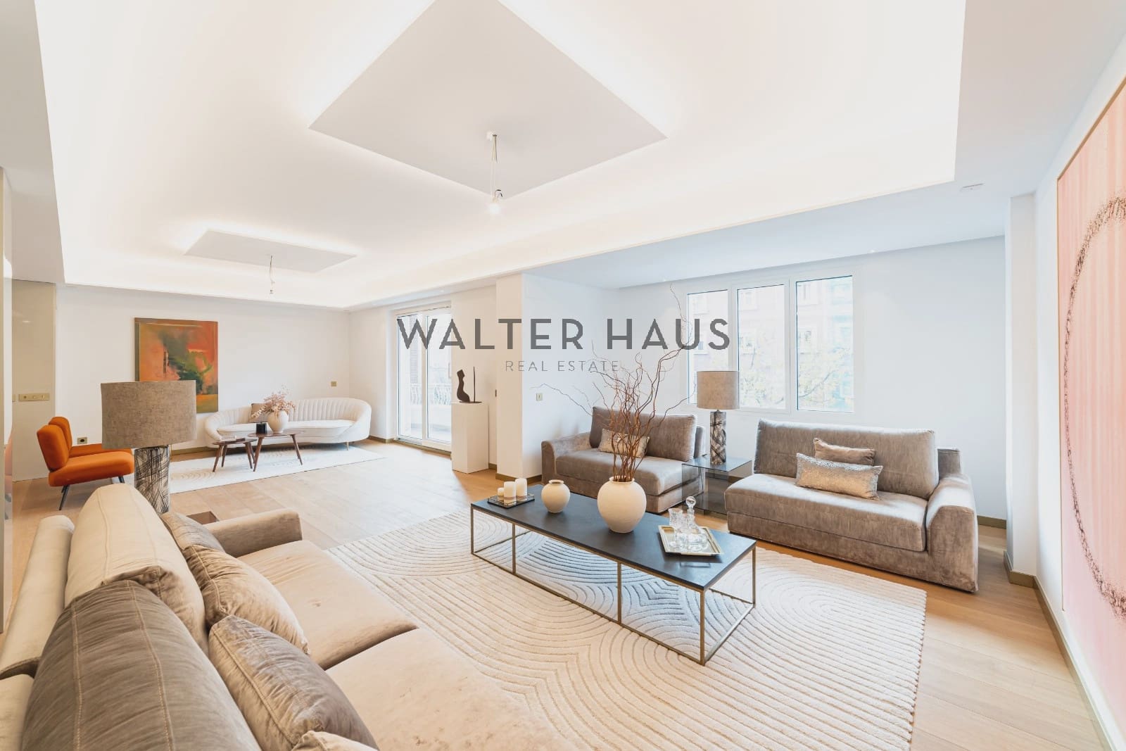 5 bedroom Flat for sale in Madrid city - € 3,600,000 (Ref: 9470038)