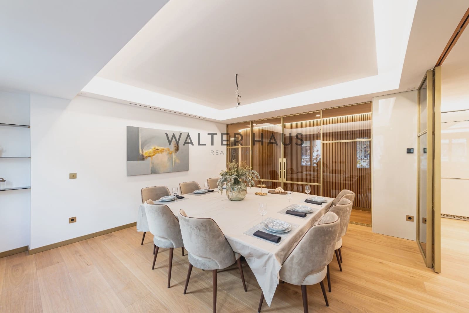 5 bedroom Flat for sale in Madrid city - € 3,600,000 (Ref: 9470038)