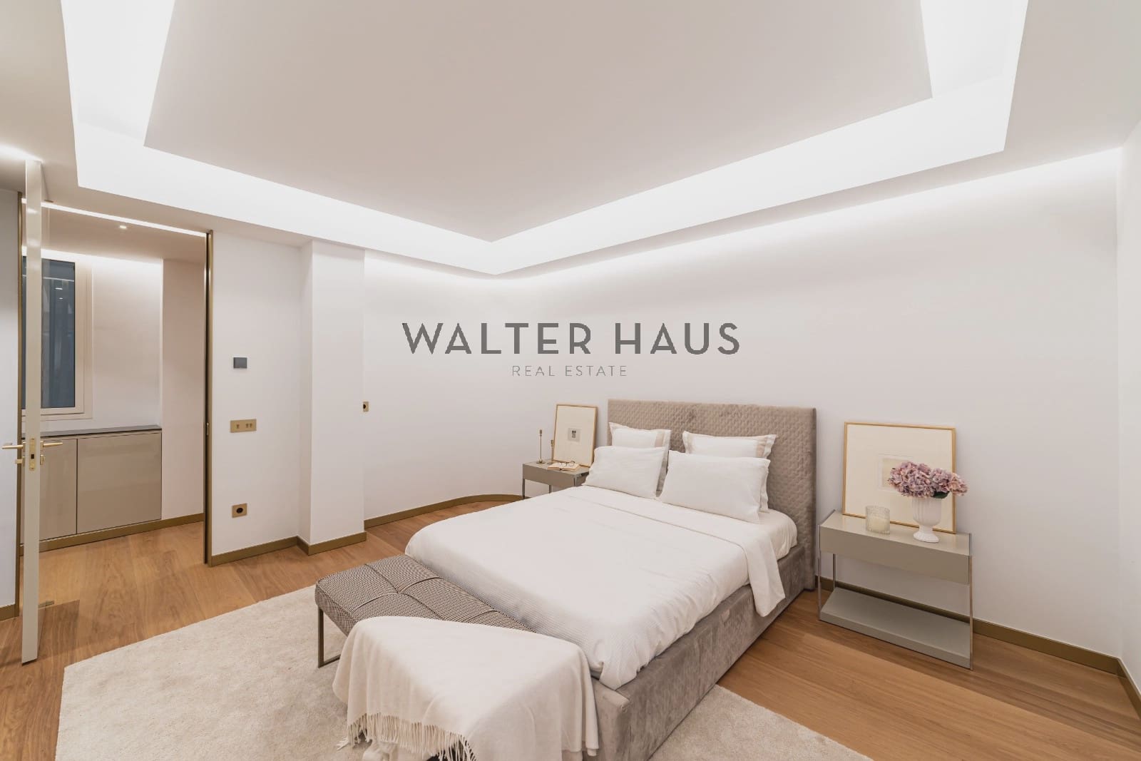 5 bedroom Flat for sale in Madrid city - € 3,600,000 (Ref: 9470038)