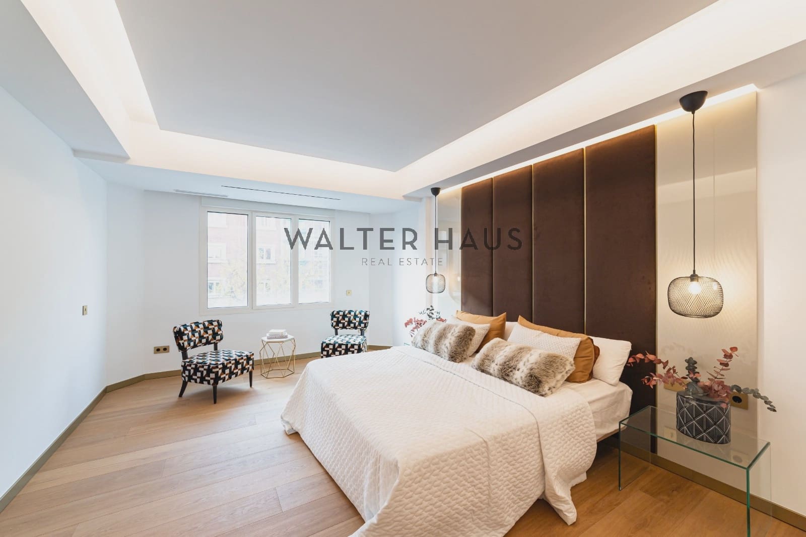 5 bedroom Flat for sale in Madrid city - € 3,600,000 (Ref: 9470038)