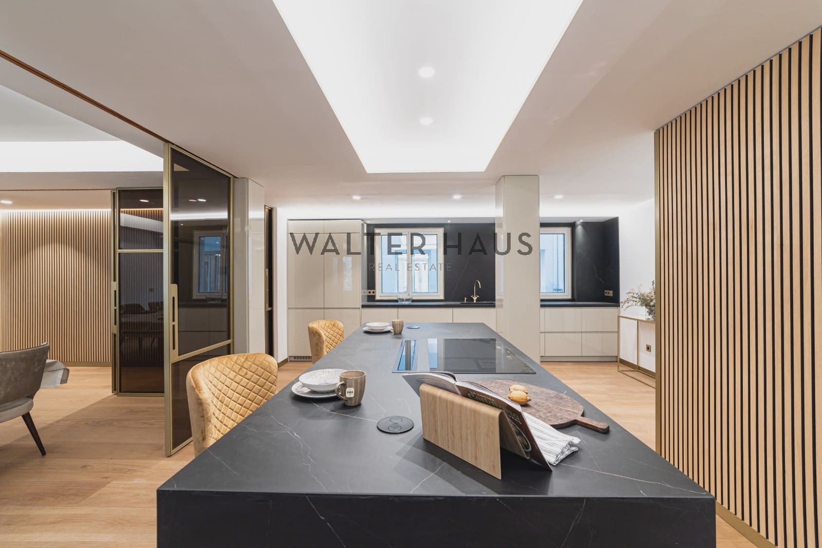 5 bedroom Flat for sale in Madrid city - € 3,600,000 (Ref: 9470038)