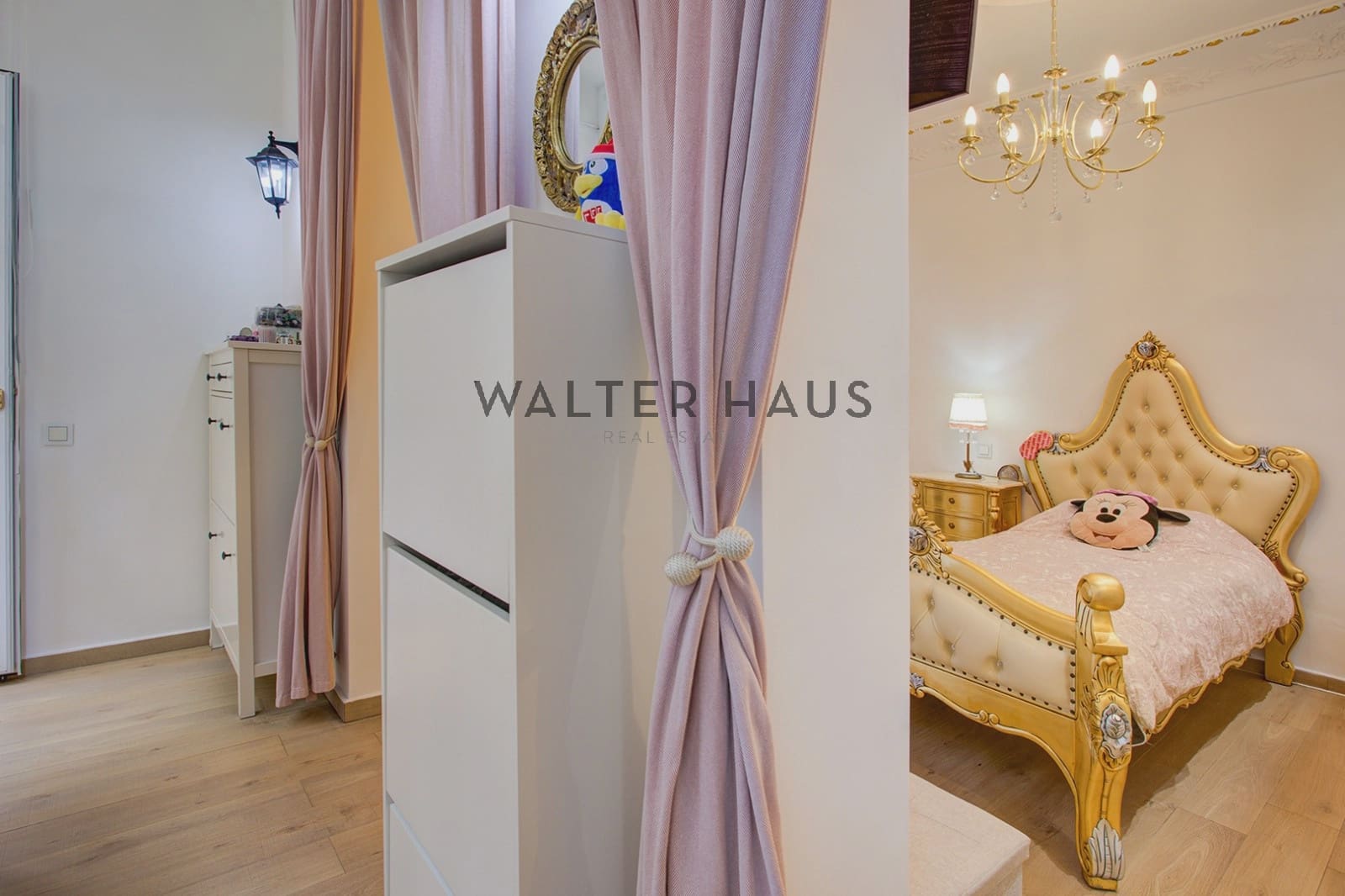 4 bedroom Apartment for sale in Barcelona city - € 949,000 (Ref: 9481444)