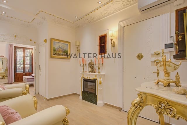 4 bedroom Apartment for sale in El Poble Sec, Barcelona city - € 949,000 (Ref: 9481444)