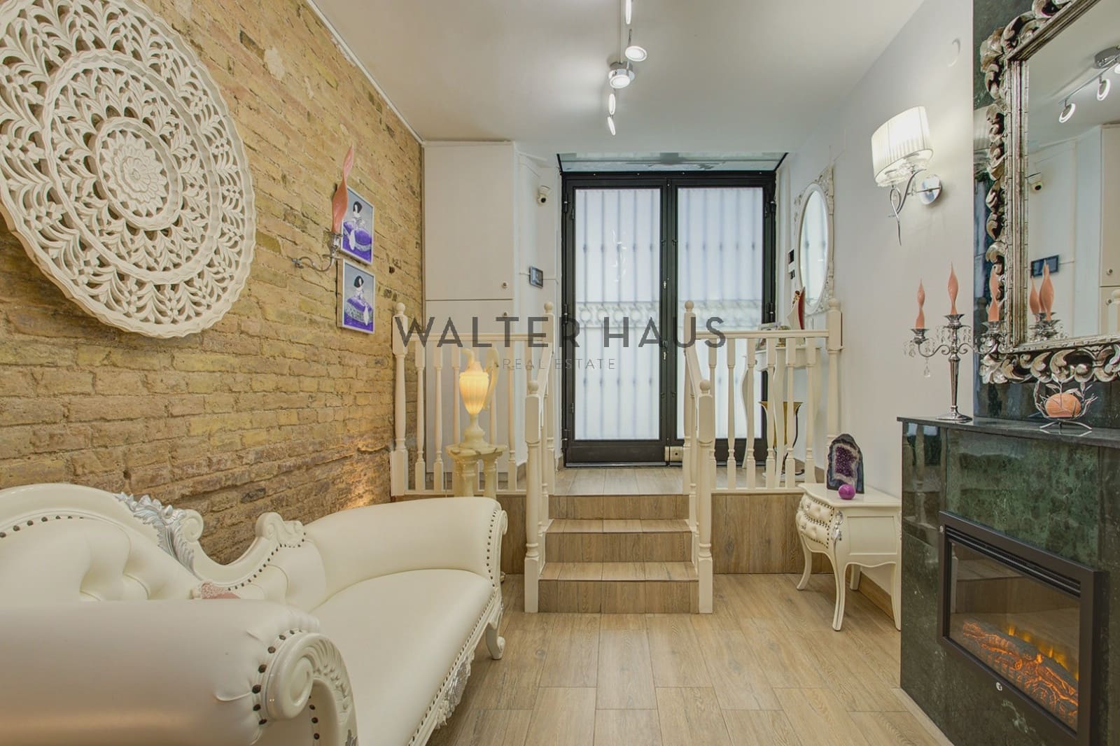 4 bedroom Apartment for sale in Barcelona city - € 949,000 (Ref: 9481444)