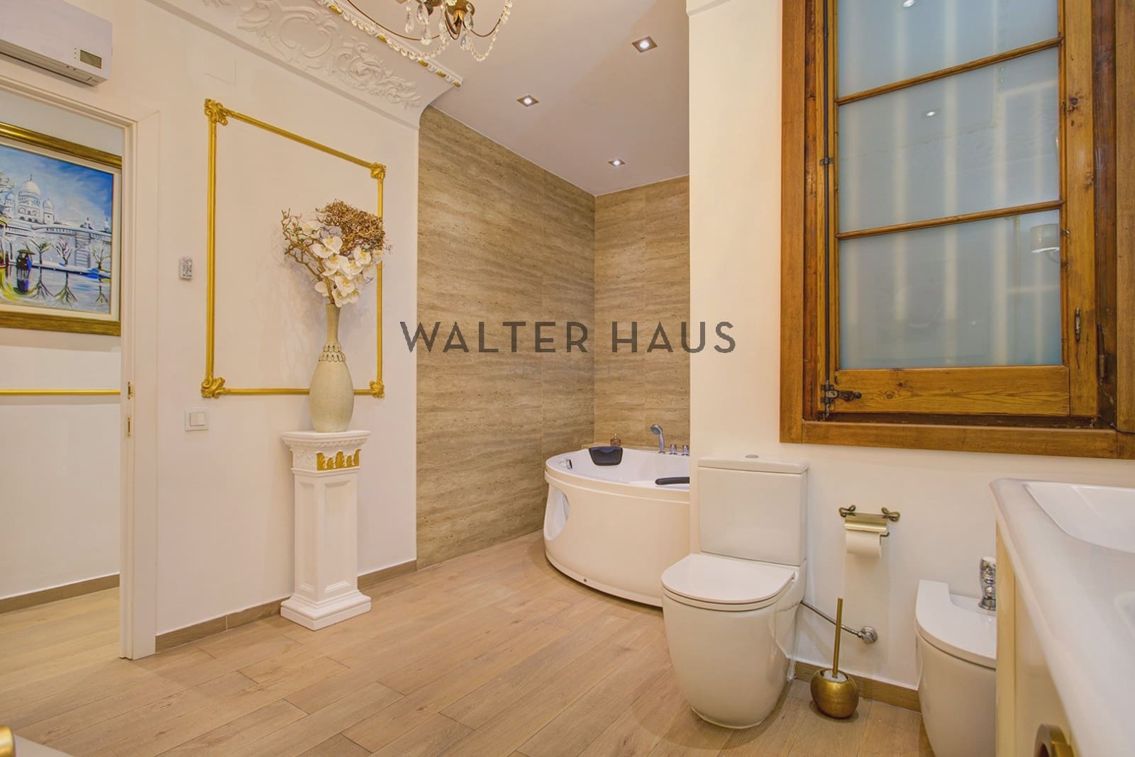 4 bedroom Apartment for sale in Barcelona city - € 949,000 (Ref: 9481444)