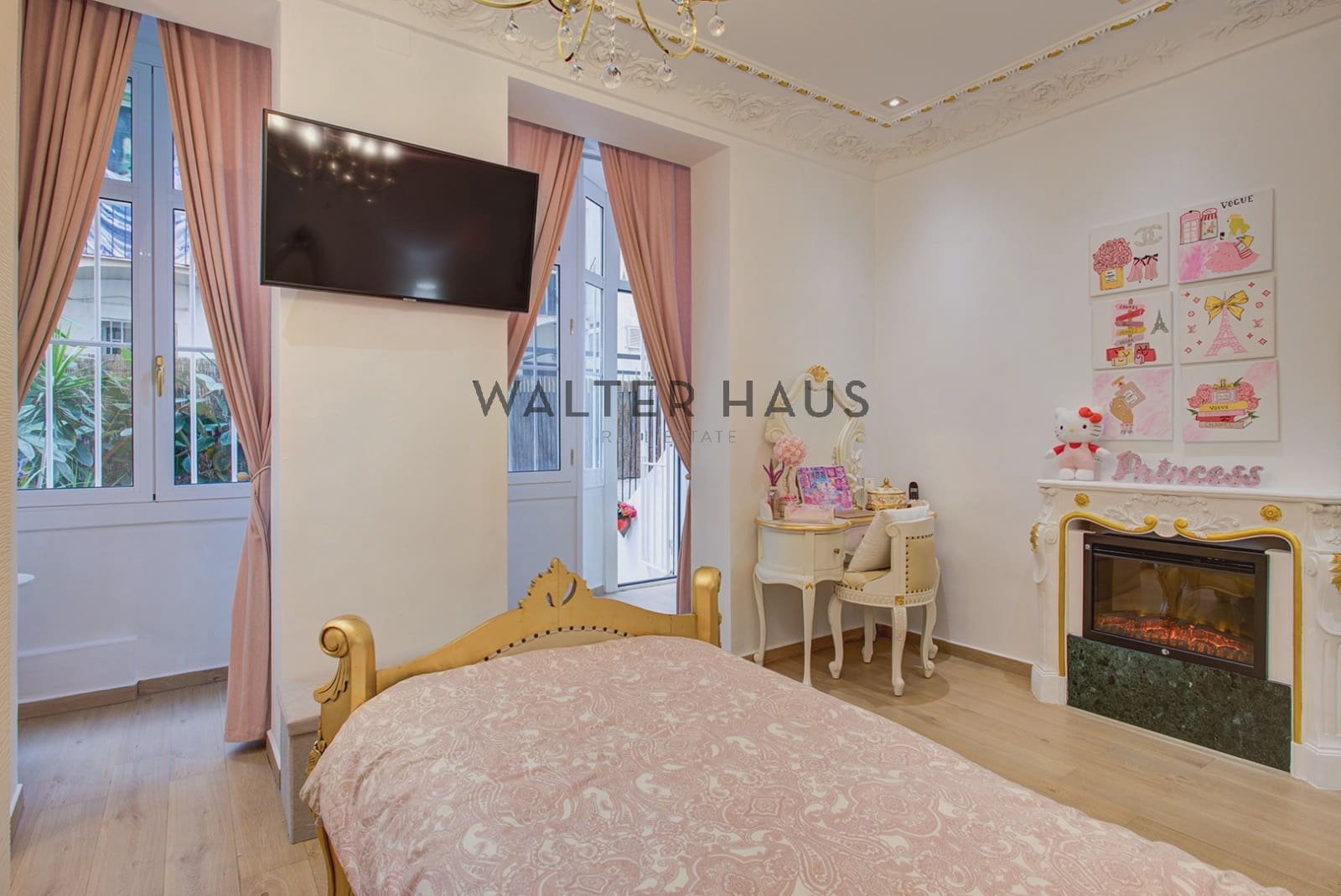 4 bedroom Apartment for sale in Barcelona city - € 949,000 (Ref: 9481444)