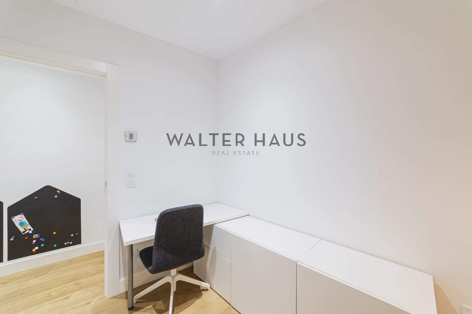 4 bedroom Flat for sale in Madrid city - € 1,225,000 (Ref: 9491669)