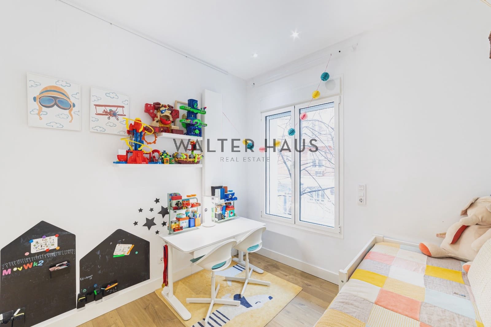 4 bedroom Flat for sale in Madrid city - € 1,225,000 (Ref: 9491669)