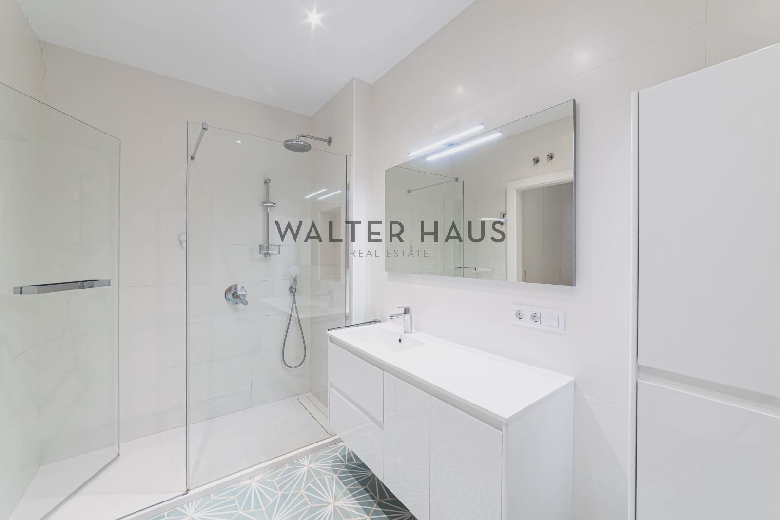 4 bedroom Flat for sale in Madrid city - € 1,225,000 (Ref: 9491669)