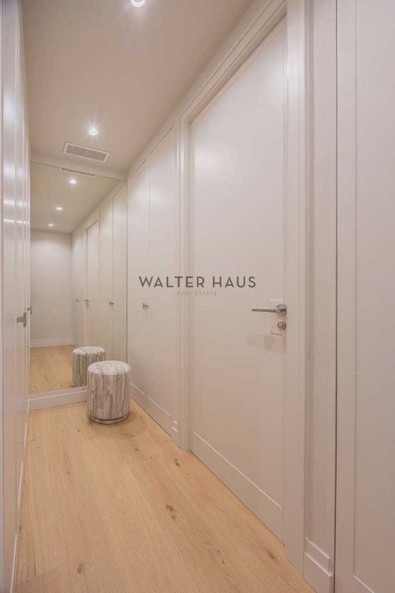 2 bedroom Flat for sale in Madrid city - € 1,990,000 (Ref: 9495308)