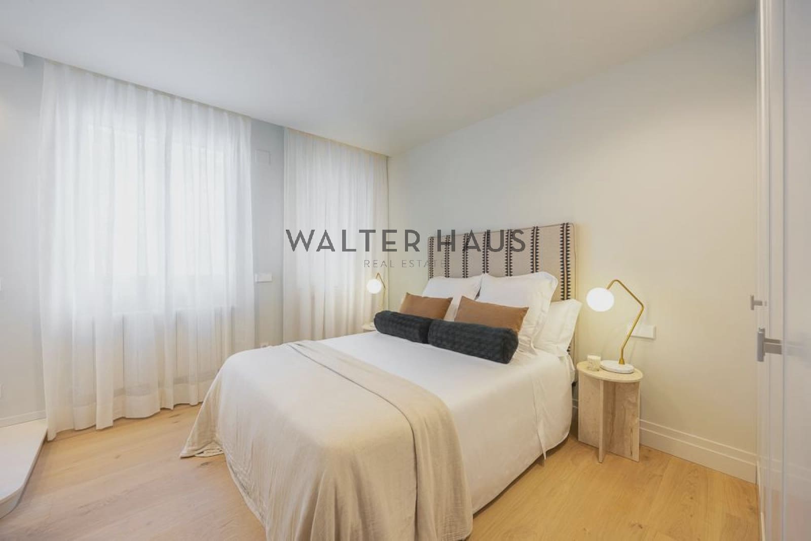 2 bedroom Flat for sale in Madrid city - € 1,990,000 (Ref: 9495308)