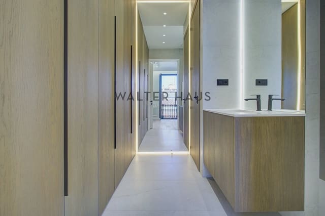 2 bedroom Flat for sale in Sant Pere, Santa Caterina i La Ribera, Barcelona city with pool - € 1,150,000 (Ref: 9500400)