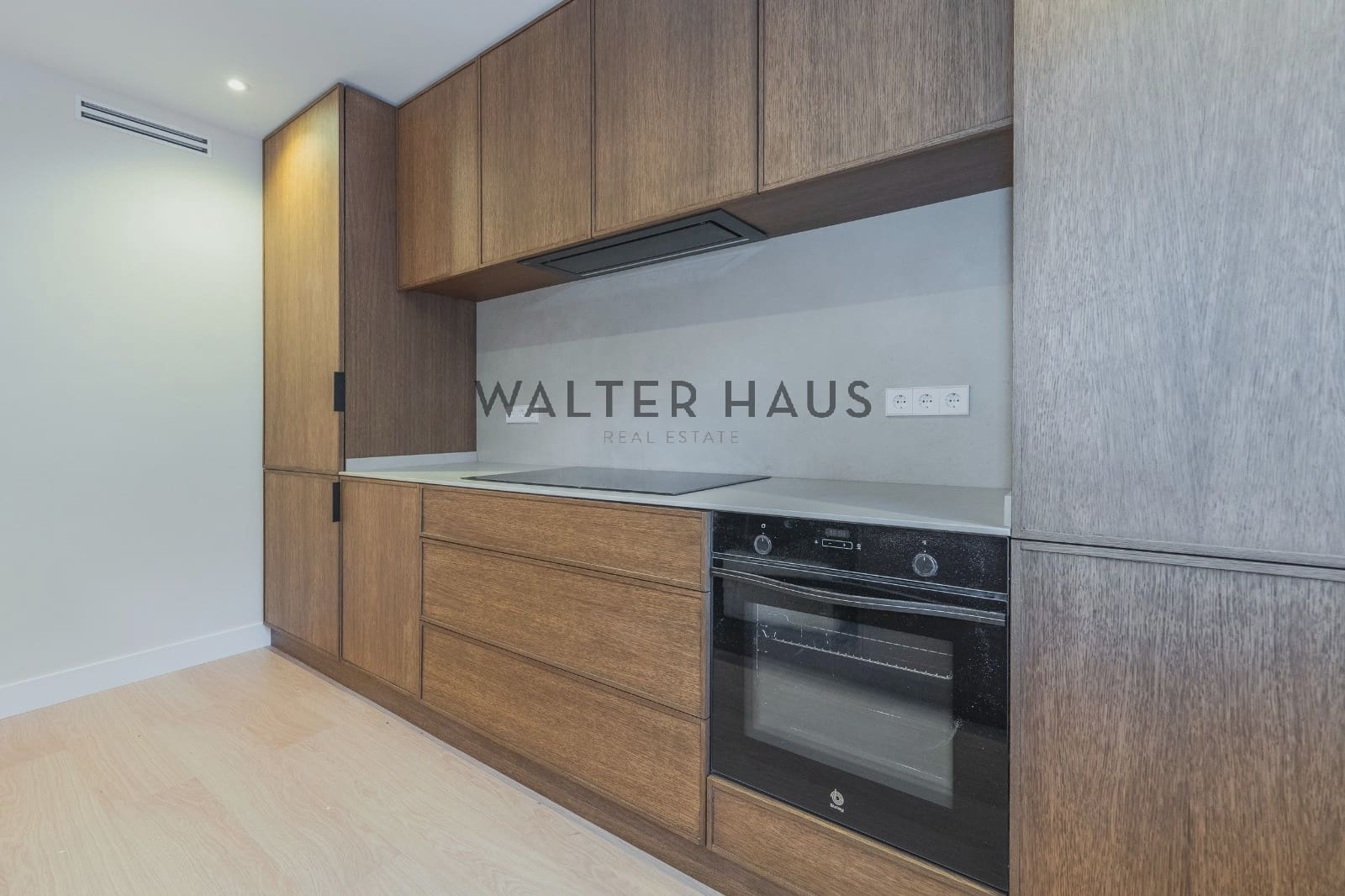 Piso de 4 habitaciones en Madrid ciudad en venta con piscina - 1.940.000 € (Ref: 9500766)