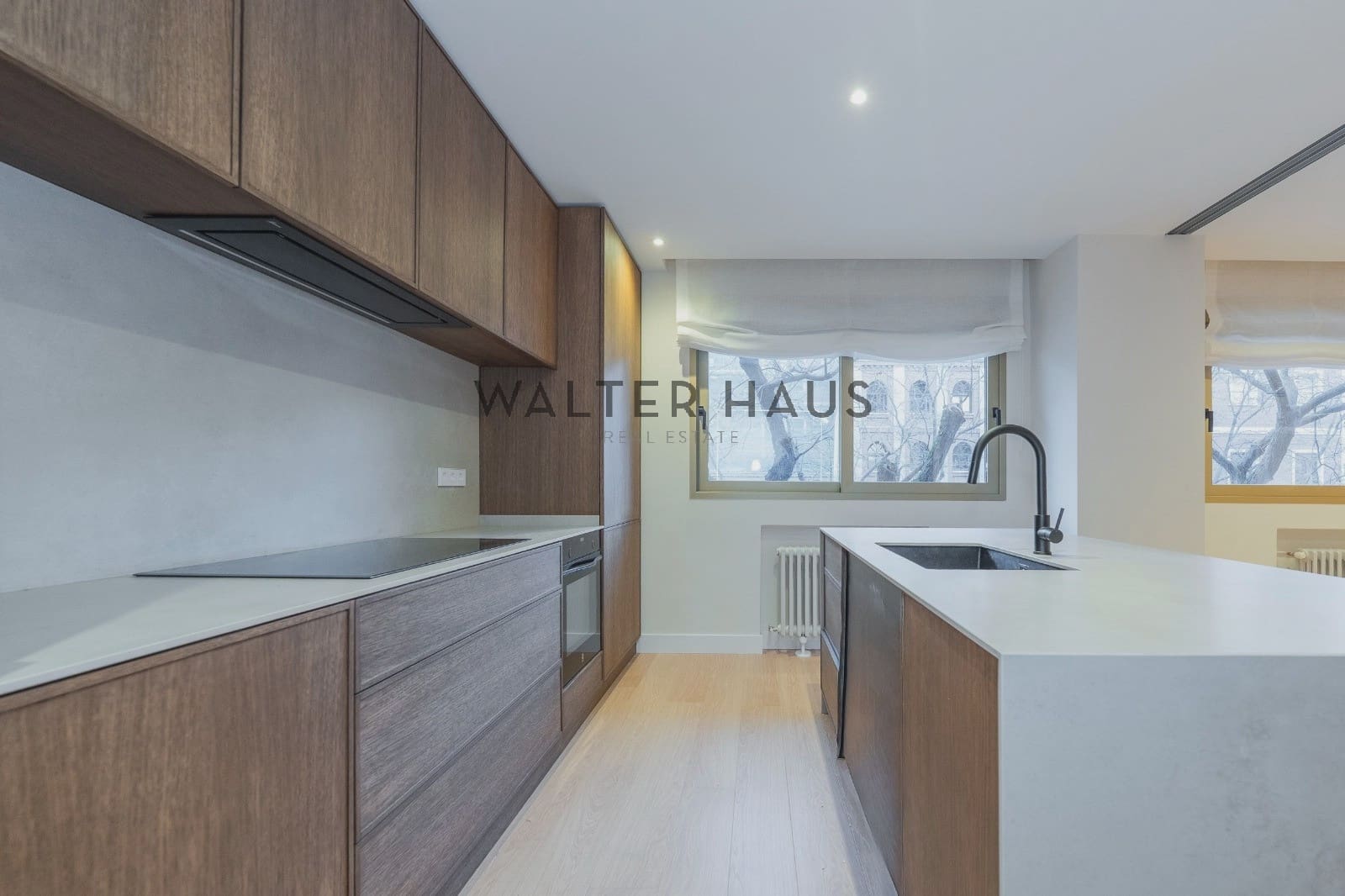 Piso de 4 habitaciones en Madrid ciudad en venta con piscina - 1.940.000 € (Ref: 9500766)