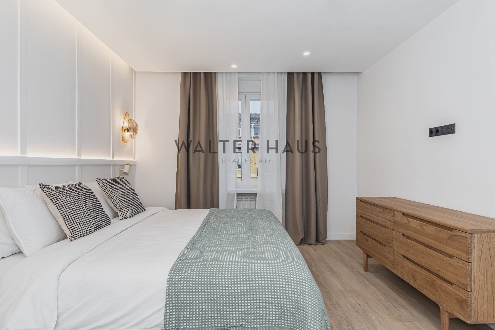 2 quarto Apartamento para venda em Madrid cidade - 1 100 000 € (Ref: 9502944)