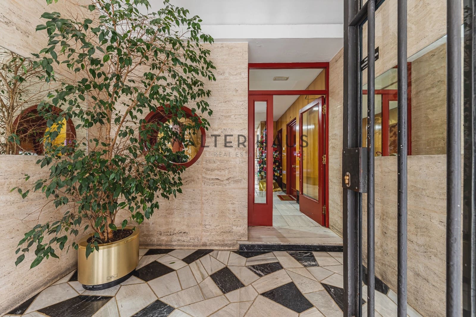 2 quarto Apartamento para venda em Madrid cidade - 1 100 000 € (Ref: 9502944)