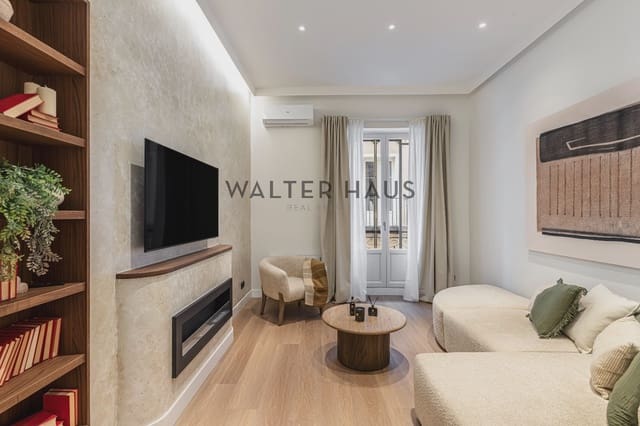 3 bedroom Flat for sale in Universidad, Madrid city - € 1,100,000 (Ref: 9502945)