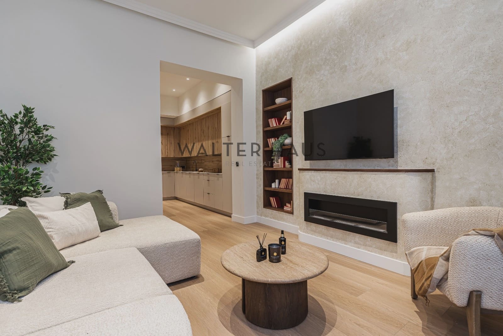 3 bedroom Flat for sale in Madrid city - € 1,100,000 (Ref: 9502945)