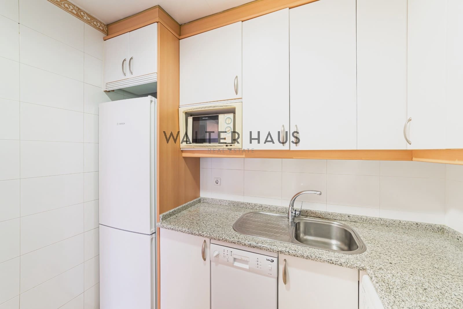 2 bedroom Flat for sale in Madrid city - € 1,200,000 (Ref: 9503451)