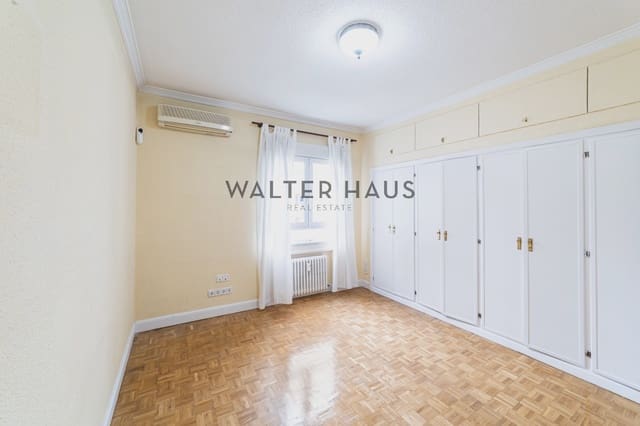 2 bedroom Flat for sale in Nueva España, Madrid city - € 1,200,000 (Ref: 9503451)