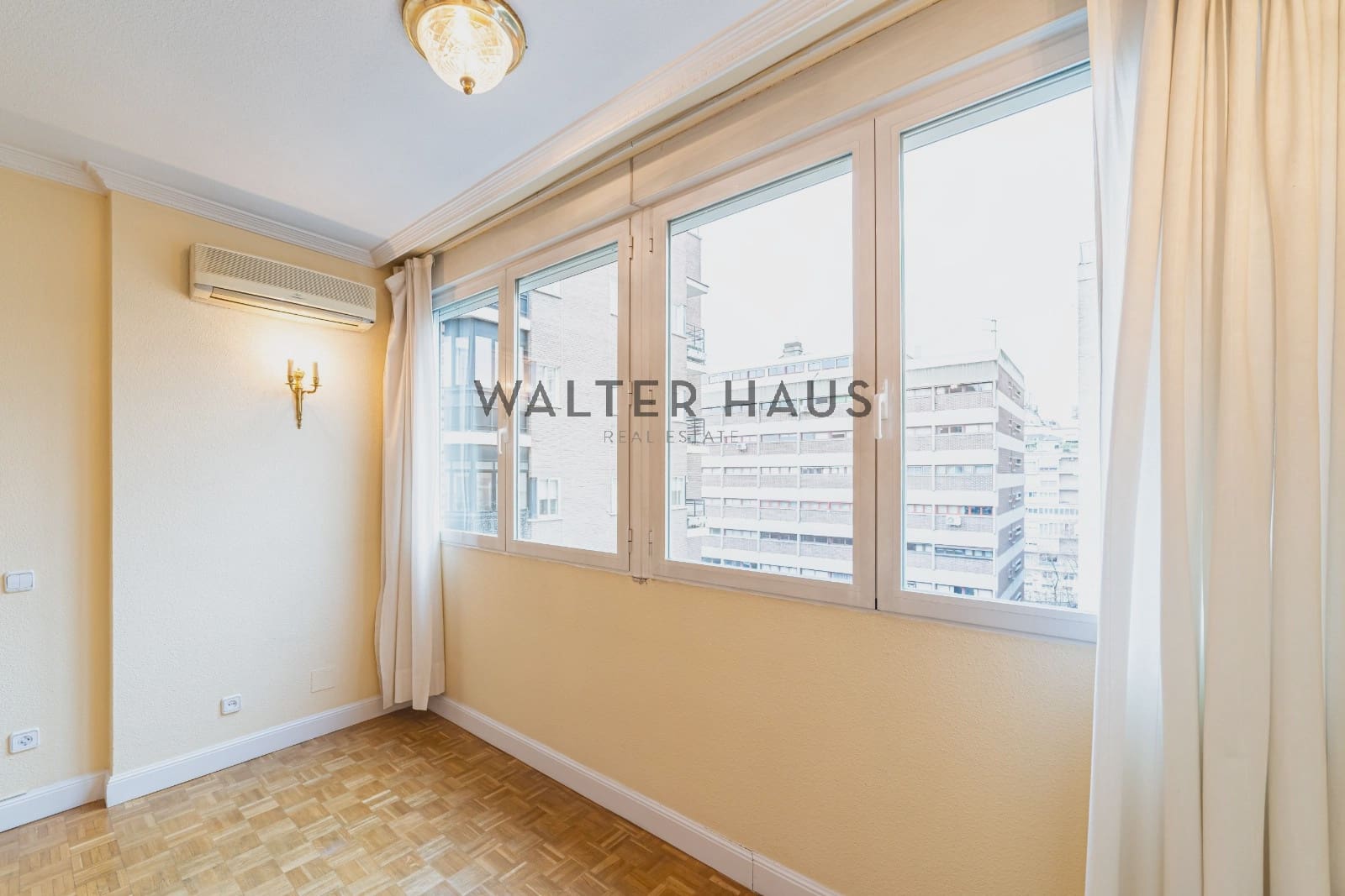 2 sovrum Lägenhet att hyra i Madrid stad - 2 100 € (Ref: 9503451)