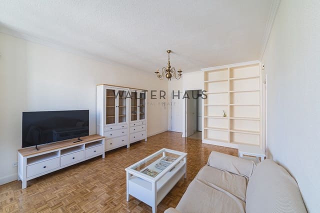 2 slaapkamer Flat te huur in Nueva España, Madrid stad met zwembad garage - € 2.100 (Ref: 9503451)