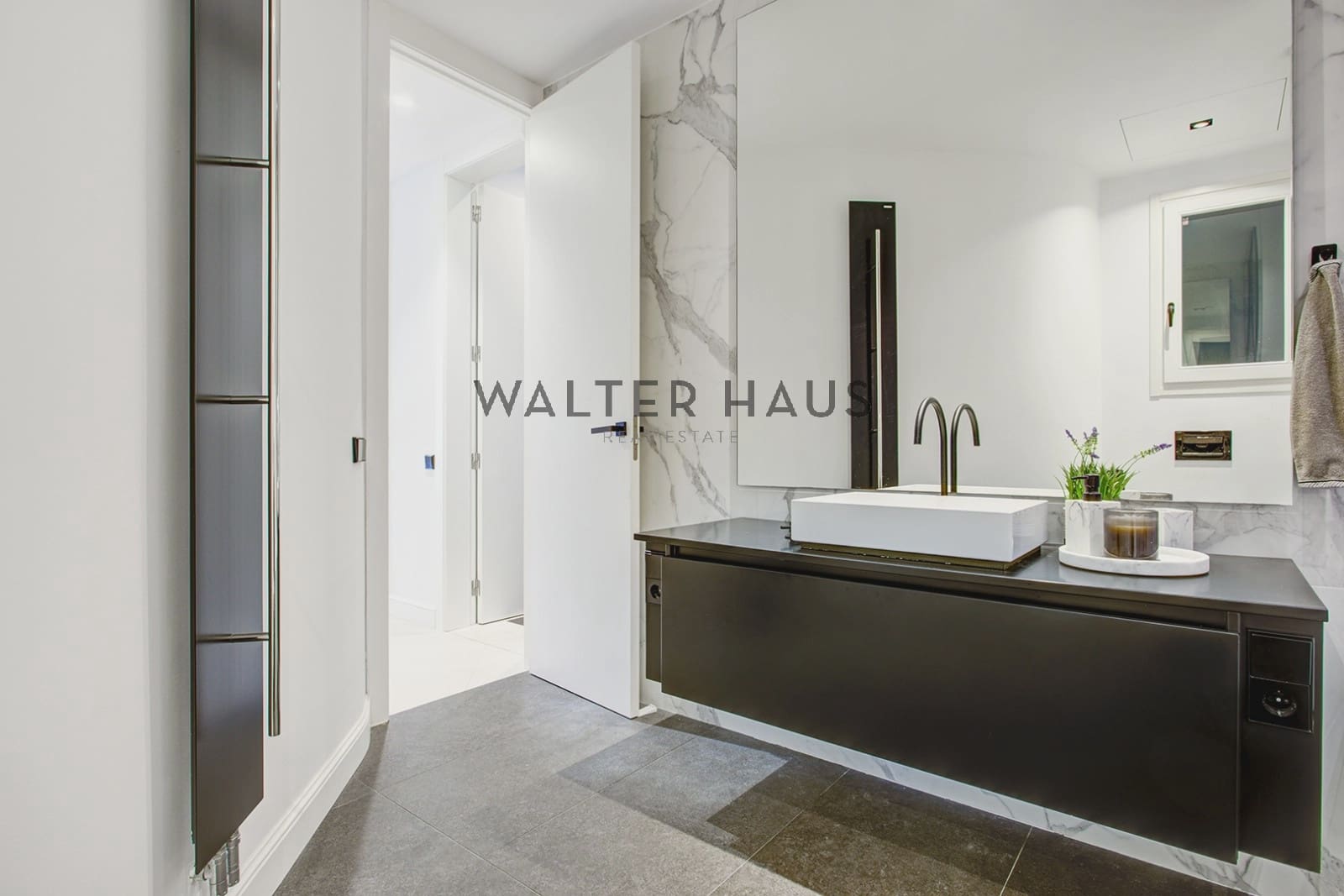 3 quarto Apartamento para venda em Barcelona cidade - 890 000 € (Ref: 9506463)