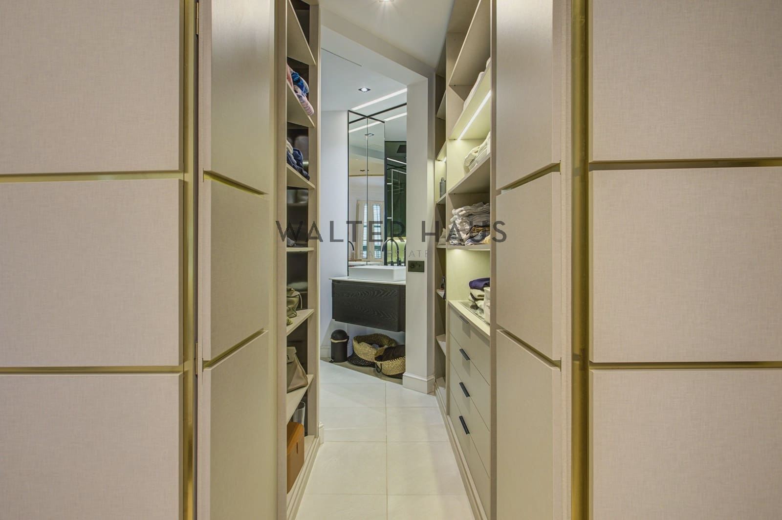 3 quarto Apartamento para venda em Barcelona cidade - 890 000 € (Ref: 9506463)