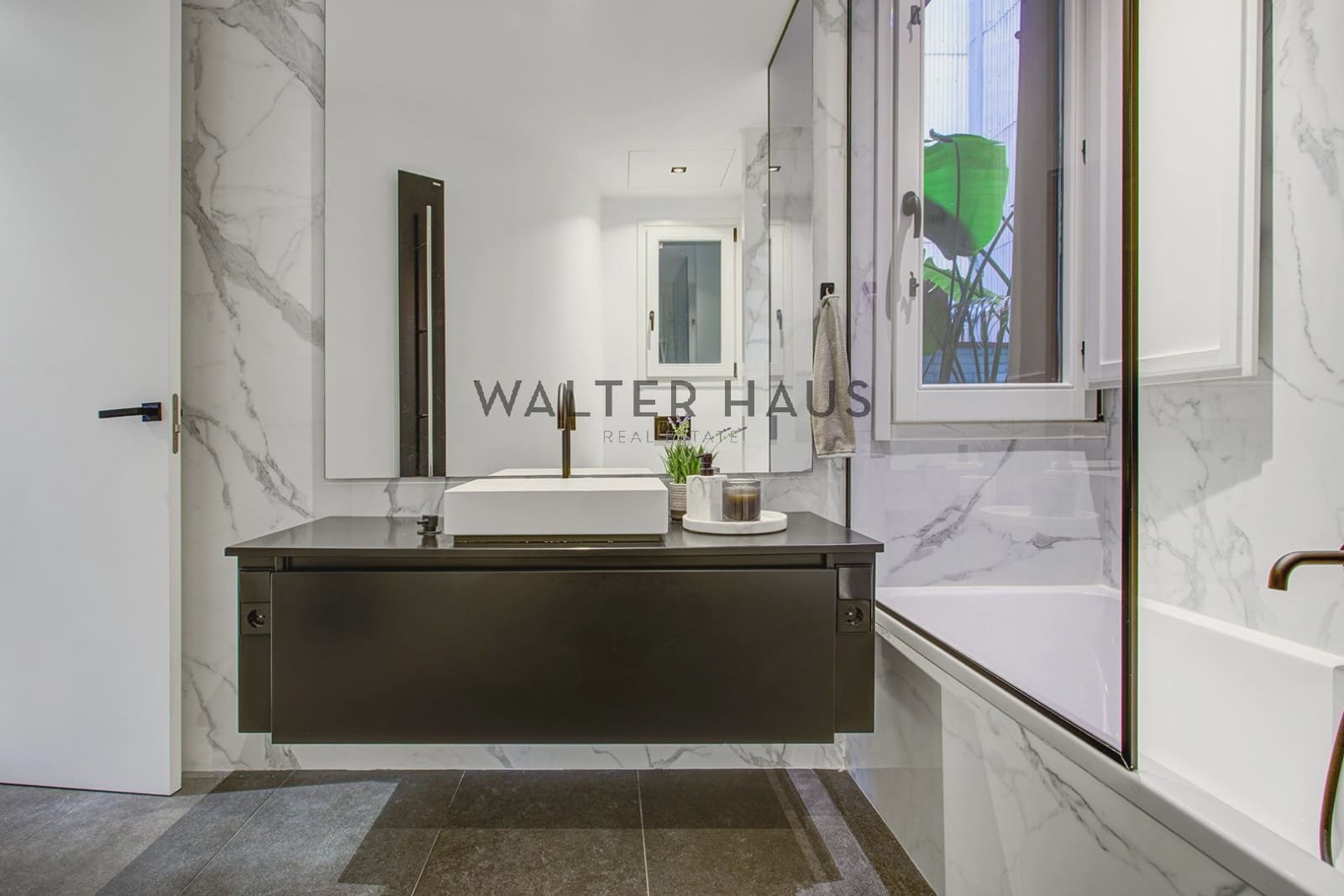 3 quarto Apartamento para venda em Barcelona cidade - 890 000 € (Ref: 9506463)