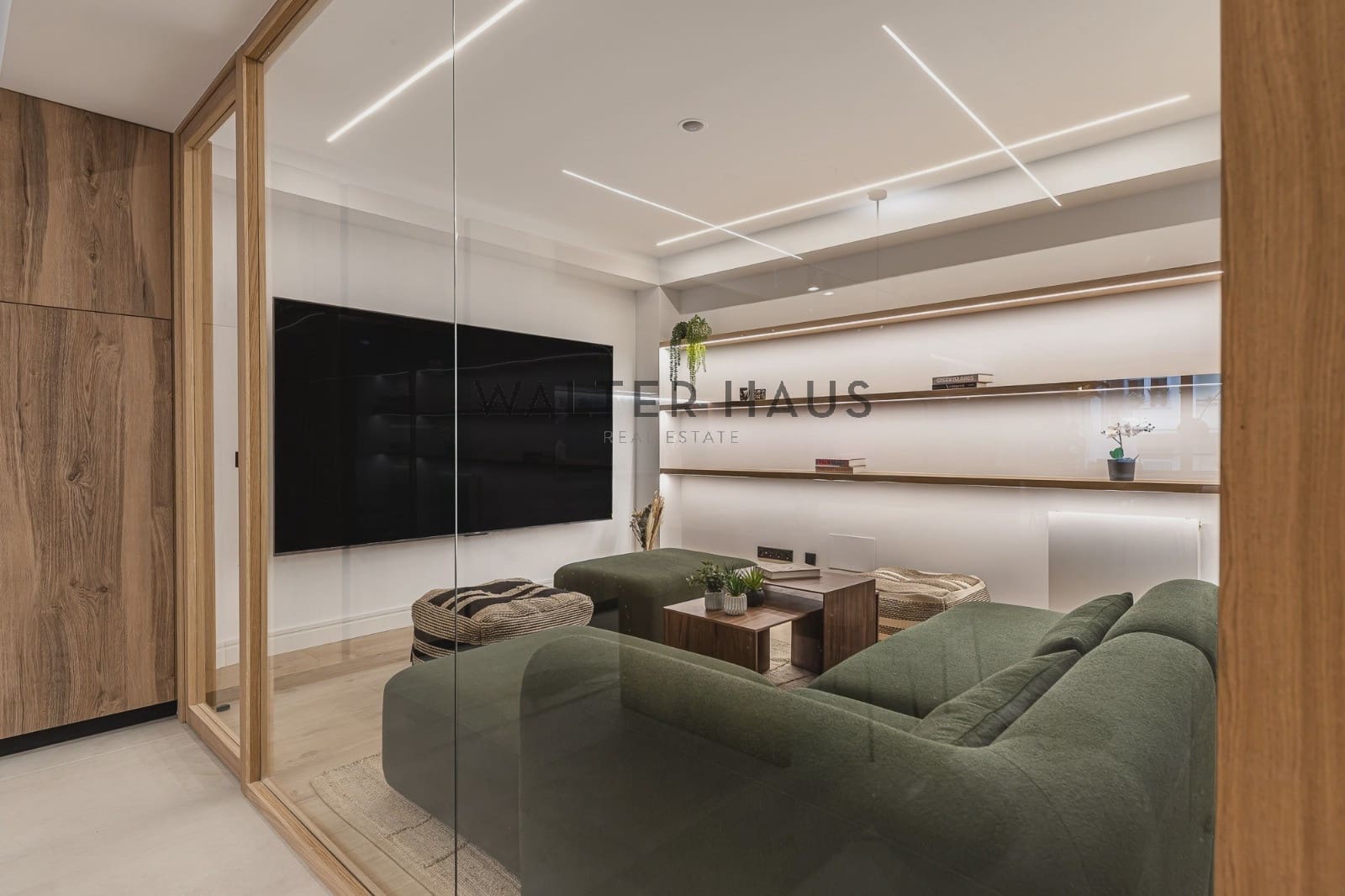 2 bedroom Flat for sale in Madrid city - € 2,190,000 (Ref: 9506932)