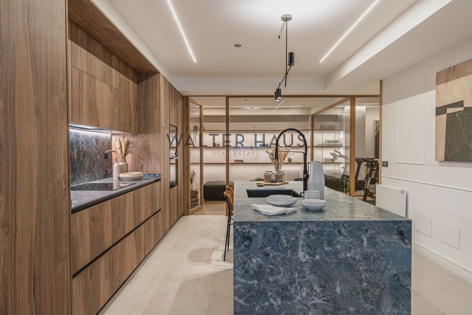 2 bedroom Flat for sale in Madrid city - € 2,190,000 (Ref: 9506932)