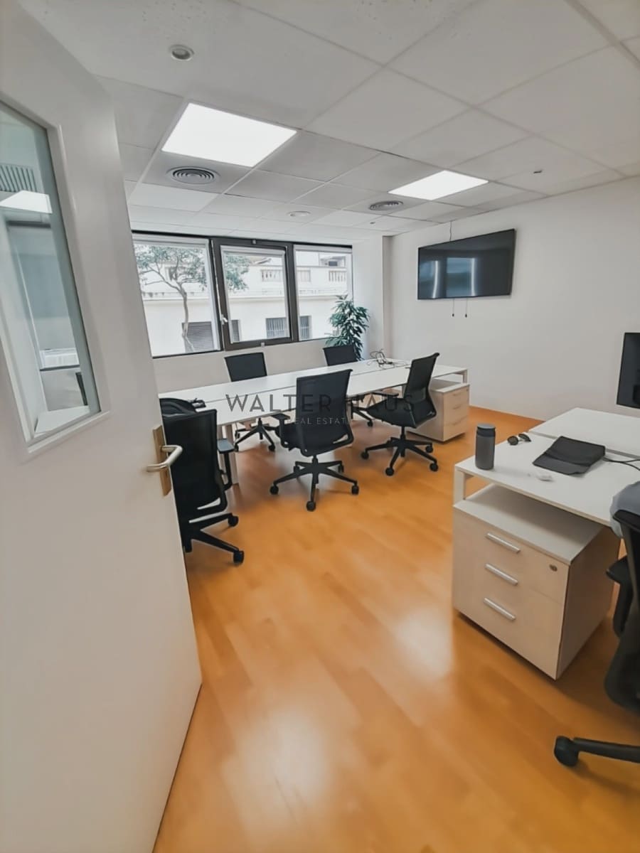 Oficina en Barcelona ciudad en alquiler - 9.800 € (Ref: 9506933)