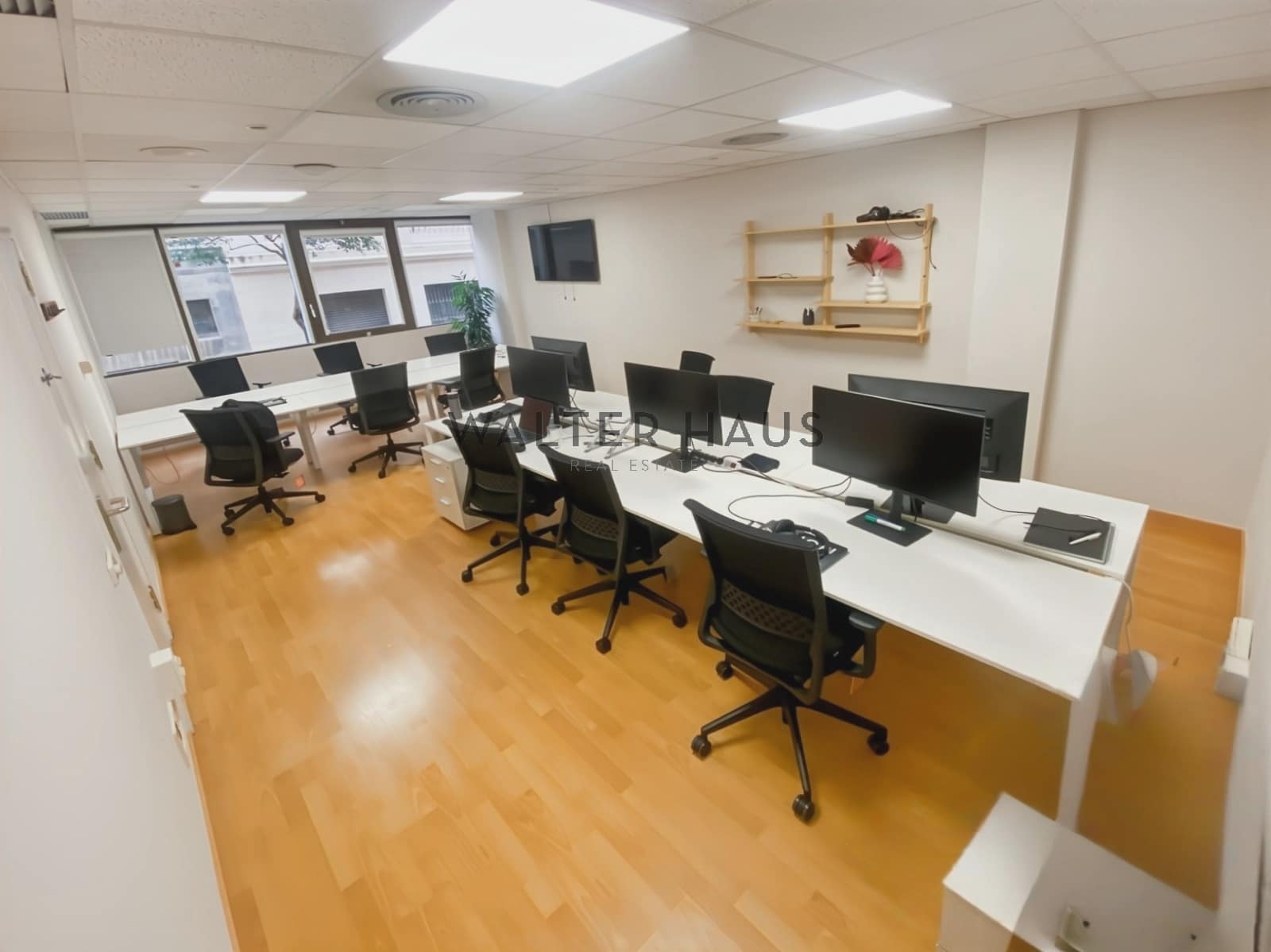 Oficina en Barcelona ciudad en alquiler - 9.800 € (Ref: 9506933)