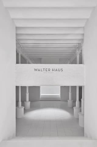 Commercial for sale in El Raval, Barcelona city - € 1,500,000 (Ref: 9506934)