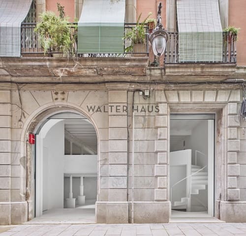 Commercial for sale in El Raval, Barcelona city - € 1,500,000 (Ref: 9506934)