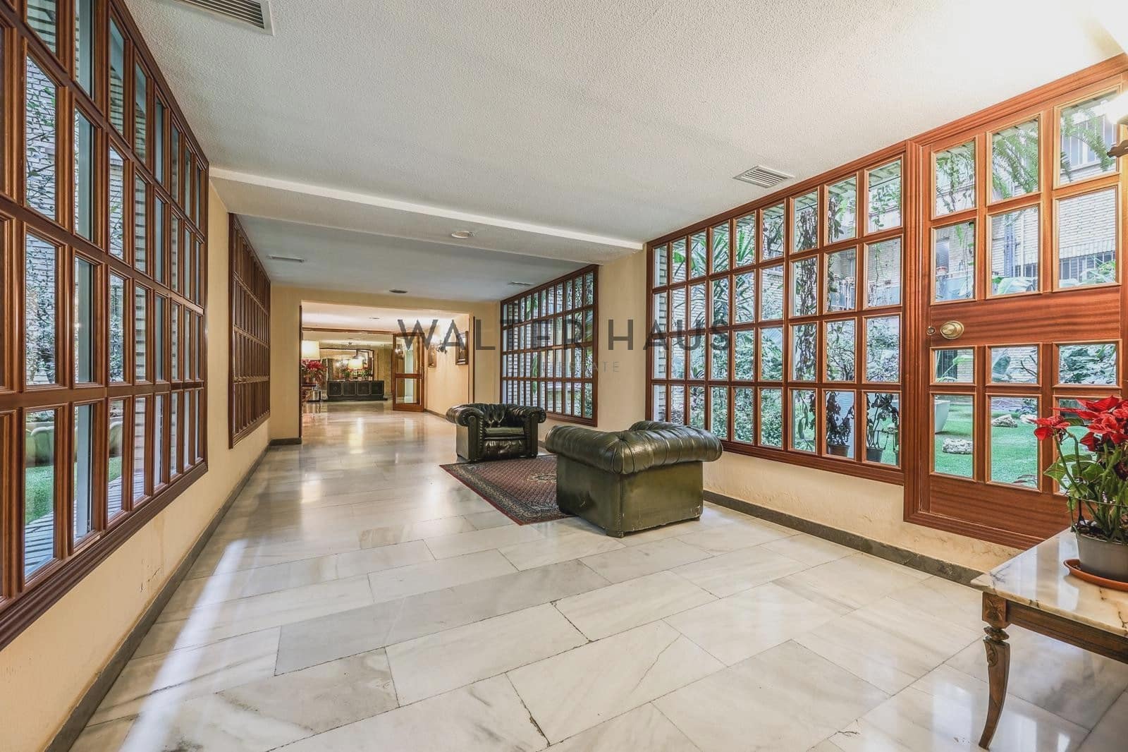 Ático de 3 habitaciones en Madrid ciudad en venta - 1.300.000 € (Ref: 9511445)