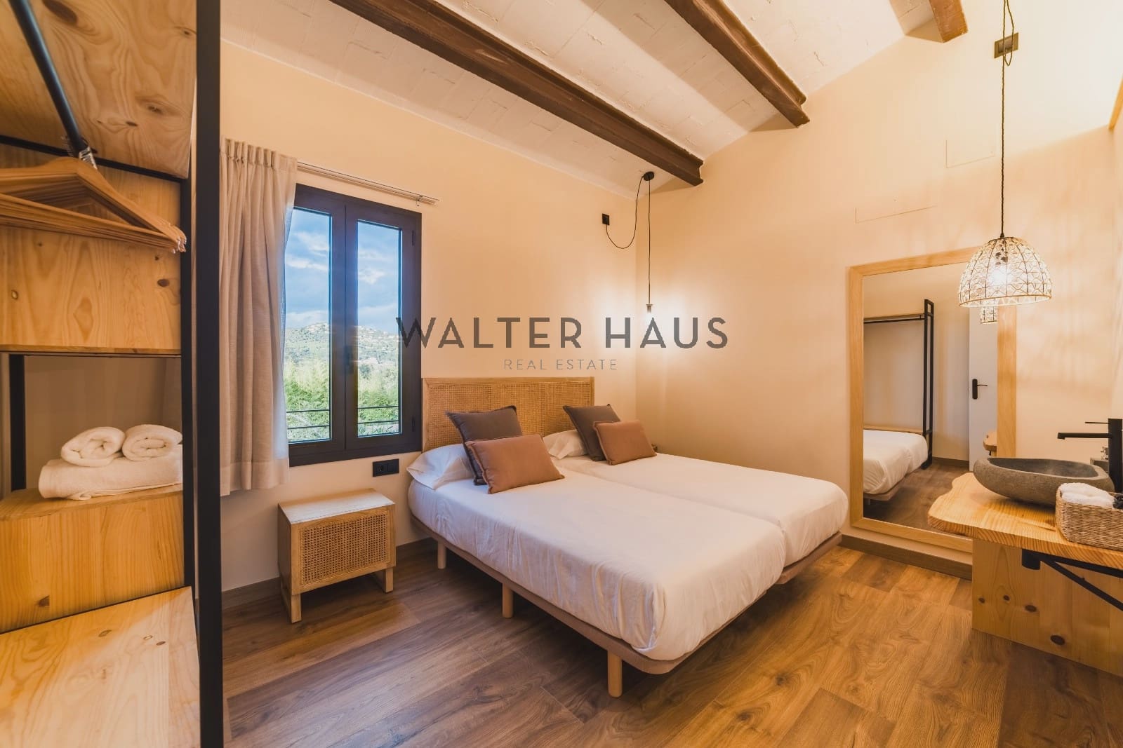 10 bedroom Villa for sale in Santa Cristina d'Aro with pool - € 6,950,000 (Ref: 9517903)