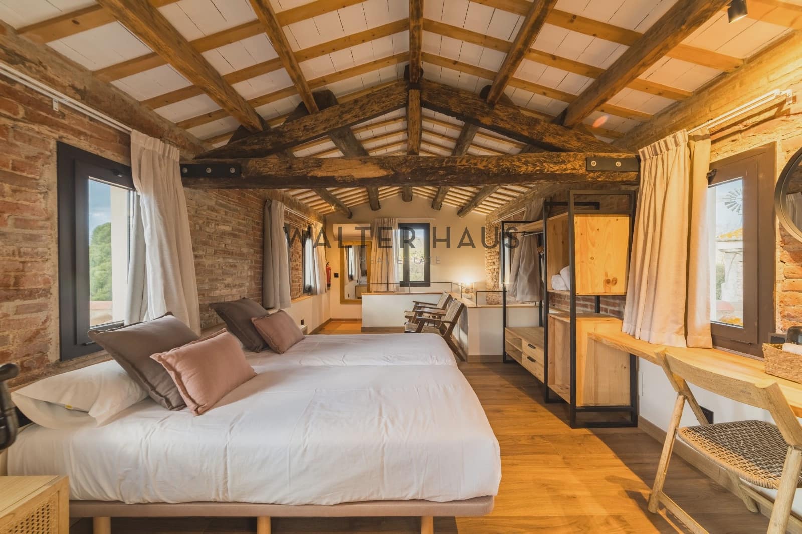 10 bedroom Villa for sale in Santa Cristina d'Aro with pool - € 6,950,000 (Ref: 9517903)