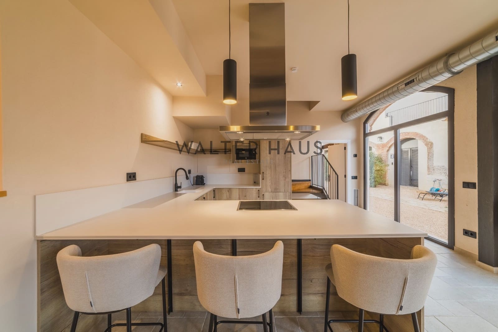 10 bedroom Villa for sale in Santa Cristina d'Aro with pool - € 6,950,000 (Ref: 9517903)