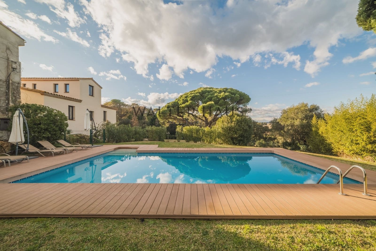 10 bedroom Villa for sale in Santa Cristina d'Aro with pool - € 6,950,000 (Ref: 9517903)