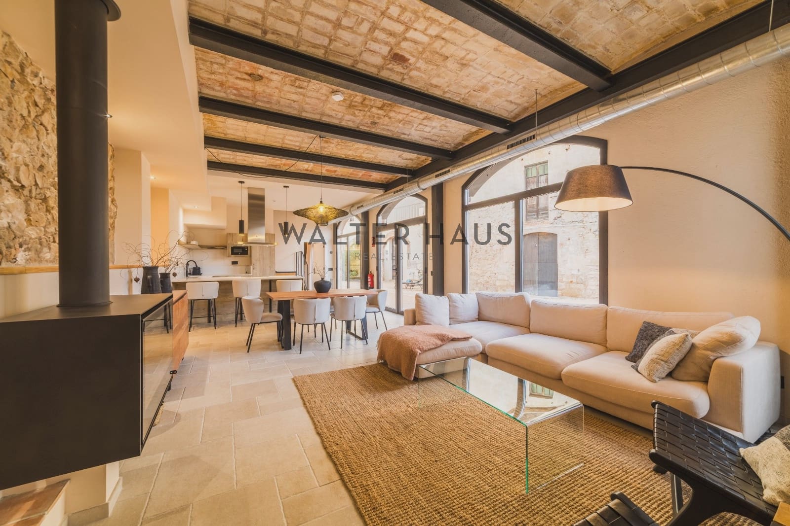 10 bedroom Villa for sale in Santa Cristina d'Aro with pool - € 6,950,000 (Ref: 9517903)