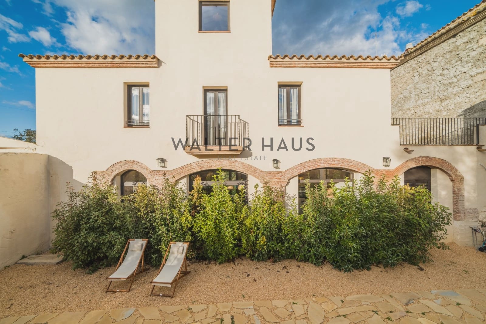 10 bedroom Villa for sale in Santa Cristina d'Aro with pool - € 6,950,000 (Ref: 9517903)