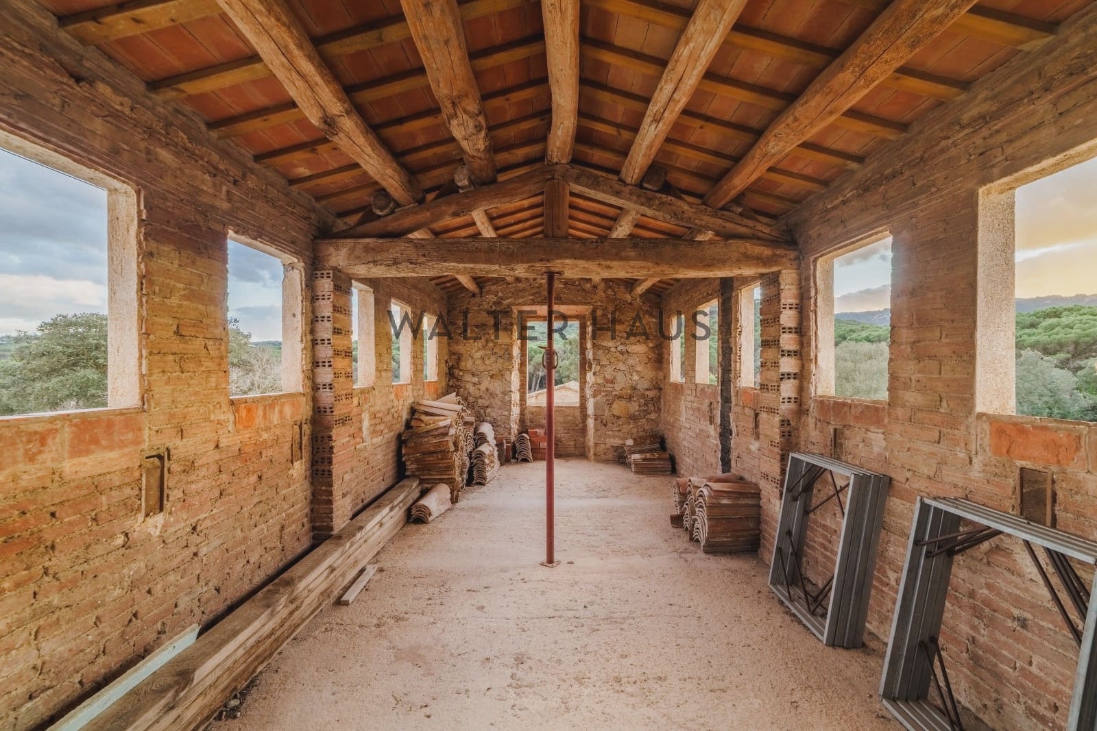 10 bedroom Villa for sale in Santa Cristina d'Aro with pool - € 6,950,000 (Ref: 9517903)